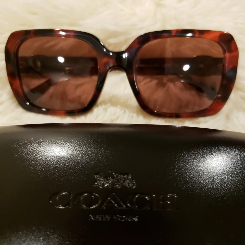 COACH Milky Wine Tortoise Oversized Rectangular Square Frame Sunglasses--NWT